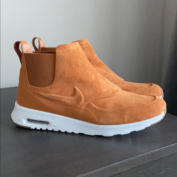 Nike Shoes - Nike Shoe Boots